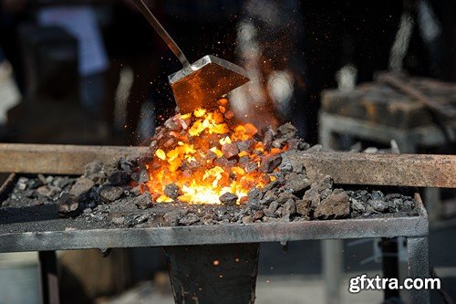 Stock Photos - Smith, Workshop, 25xJPG