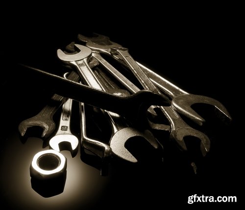 Collection of different spanners 25 UHQ Jpeg