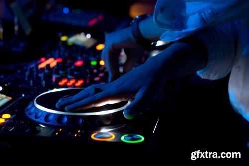 Collection of different DJs 25 UHQ Jpeg