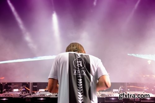 Collection of different DJs 25 UHQ Jpeg