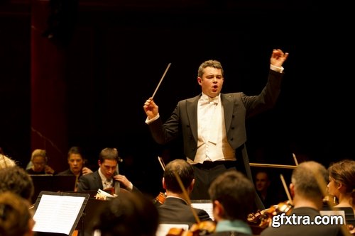 Collection of images of conductors 25 UHQ Jpeg