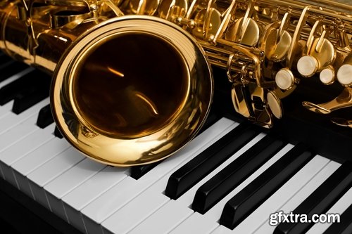 Collection of beautiful saxophones 25 HQ Jpeg