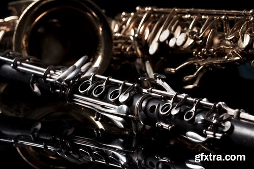 Collection of beautiful saxophones 25 HQ Jpeg