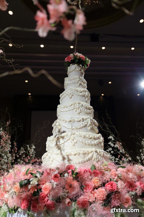 Wedding cake, 25 x UHQ JPEG