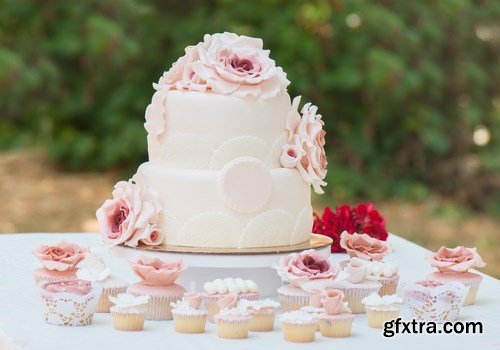 Wedding cake, 25 x UHQ JPEG