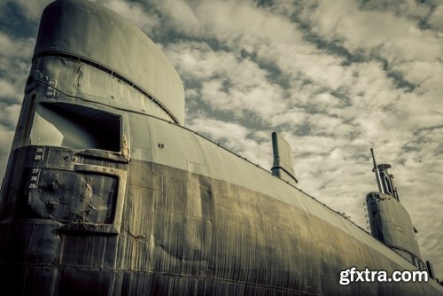 Collection of various submarine weapons from different countries 25 HQ Jpeg