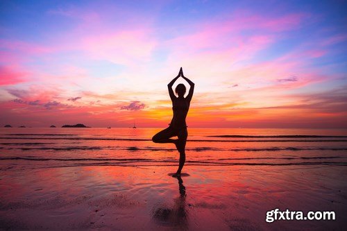 Girl meditates - 10 UHQ JPEG