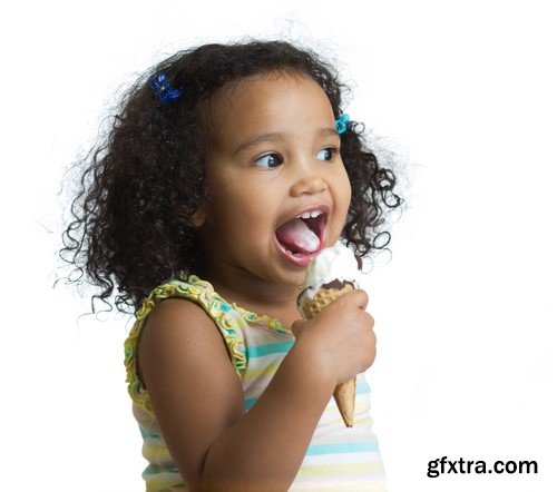 Children with ice cream