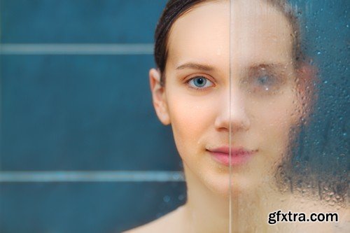 Stock Photos - Girl taking a shower, 25xJPG