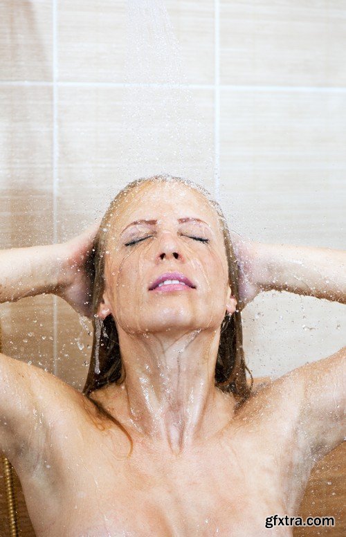 Stock Photos - Girl taking a shower, 25xJPG