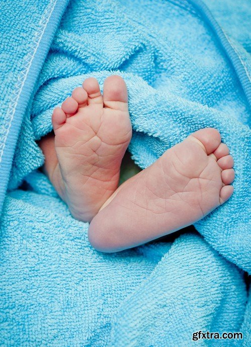 Stock Photos - Little children's feet, 25xJPG