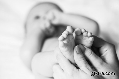 Stock Photos - Little children's feet, 25xJPG