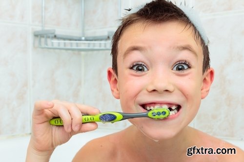 Collection brushing teeth toothpaste brush clean teeth mouth smile 25 HQ Jpeg