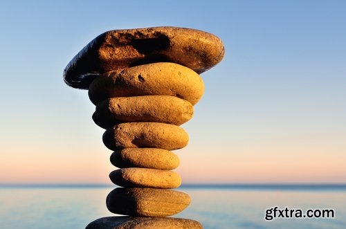 Collection Hanging Stones rocker balance of peace 25 HQ Jpeg