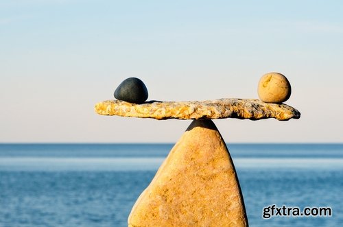 Collection Hanging Stones rocker balance of peace 25 HQ Jpeg