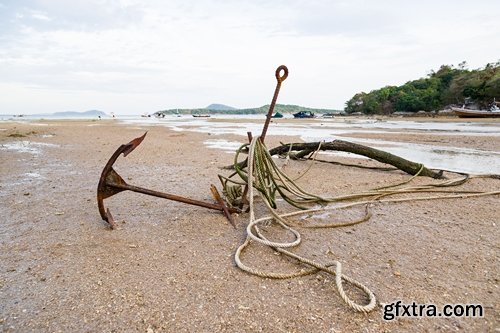 Collection of various ship anchored ship pier sea anchor chain 25 HQ Jpeg