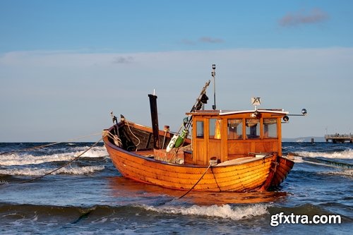 Collection of fishing on the ocean river lake fishing schooner trawler net spinning bait fishing line 25 HQ Jpeg