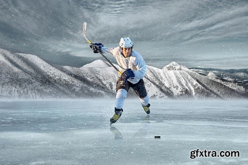 Hockey player on the ice 5x JPEG