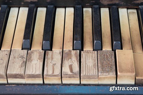 Piano musical instrument 10x JPEG