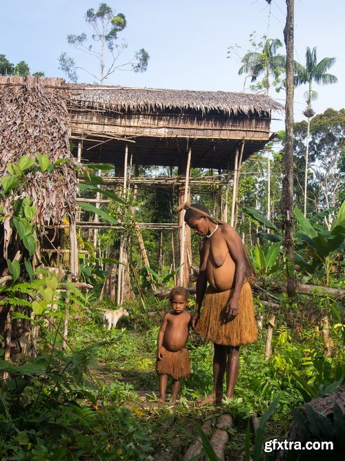 Indonesia residents distant jungle  7x JPEG