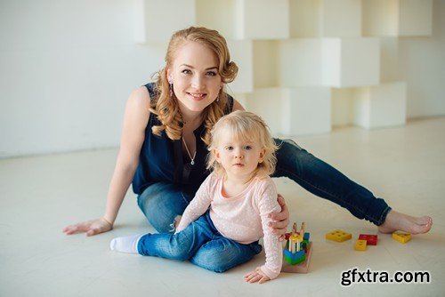 Stock Photos - Mother with baby, 25xJPG