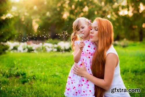 Stock Photos - Mother with baby, 25xJPG