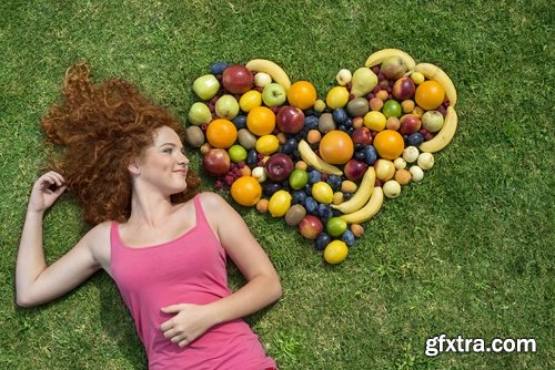 Collection beautiful girl eating grapes 25 HQ Jpeg