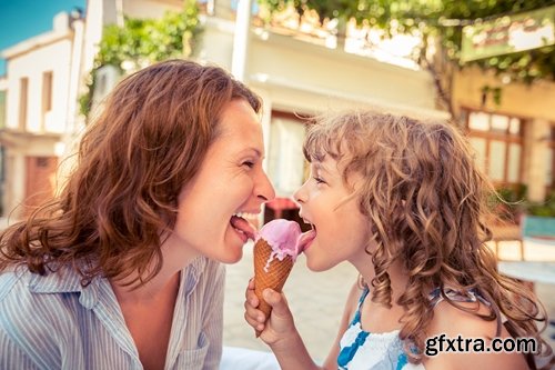 Collection of beautiful girl eating ice cream 25 HQ Jpeg