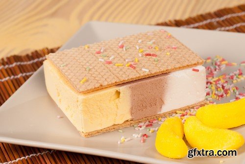 Ice cream sandwich