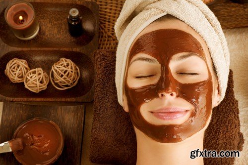 Chocolate mask on the face