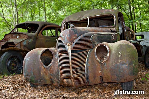 Old Rusty Cars - 5 UHQ JPEG