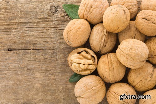 Walnuts - 13x UHQ JPEG