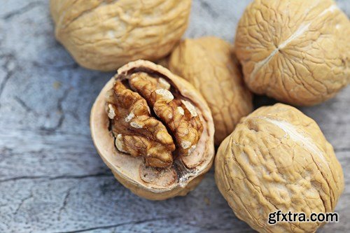 Walnuts - 13x UHQ JPEG