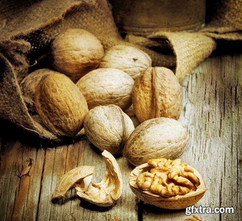 Walnuts - 13x UHQ JPEG