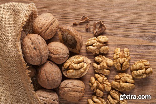 Walnuts - 13x UHQ JPEG