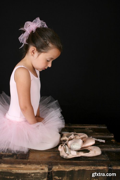 Beautiful Ballerina - 5 UHQ JPEG
