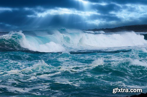 Ocean and Waves - 25x UHQ JPEG