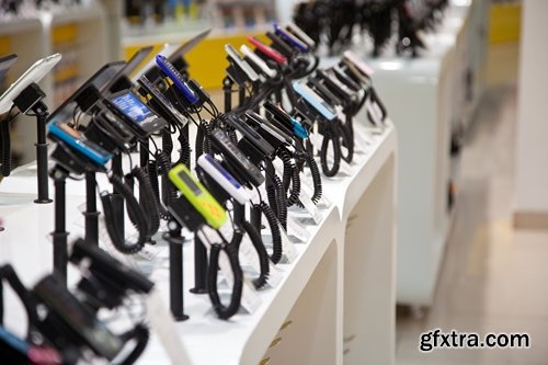 Collection shop selling equipment and high-tech technologies manager buy 25 HQ Jpeg