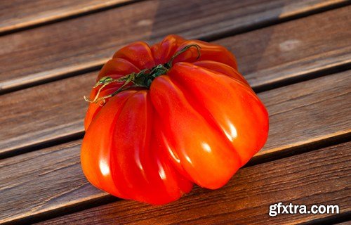 Tasty Tomatoes - 9x UHQ JPEG