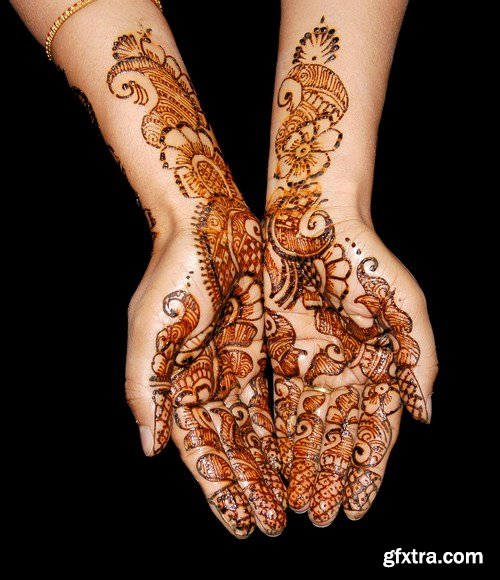 Henna on hand - 6 UHQ JPEG