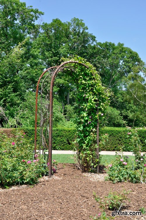 Flower arch