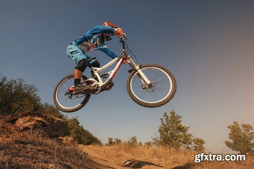 Collection cycling downhill descent from the mountain bike trial Extreme Sports 25 HQ Jpeg