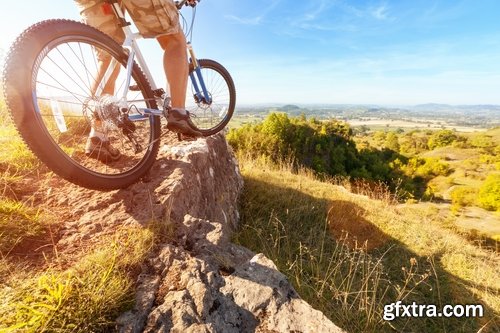 Collection cycling downhill descent from the mountain bike trial Extreme Sports 25 HQ Jpeg