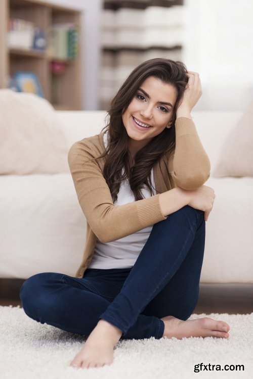 Collection female girl indoors on the couch with a laptop and phone 25 HQ Jpeg