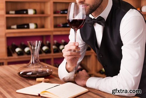 Collection sommelier taster waiter wine presentation 25 HQ Jpeg