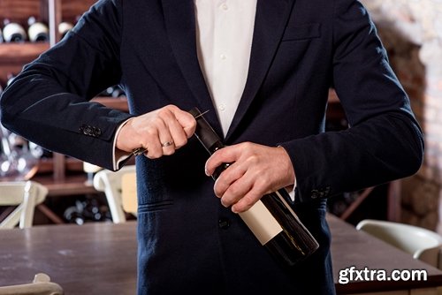 Collection sommelier taster waiter wine presentation 25 HQ Jpeg