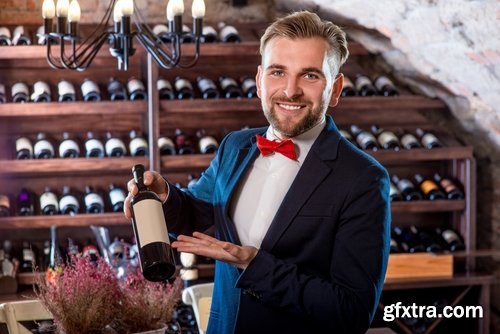 Collection sommelier taster waiter wine presentation 25 HQ Jpeg