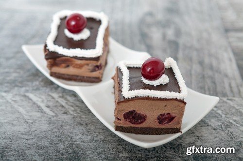 Chocolate cherry cake