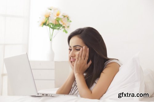 Collection of girl with a laptop computer woman 25 HQ Jpeg