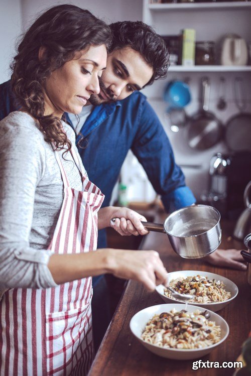 Young Couple is Cooking - 5 UHQ JPEG